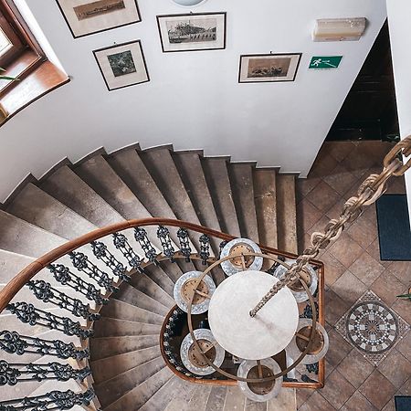 Blue Lotus Apartments Bratislava Ngoại thất bức ảnh